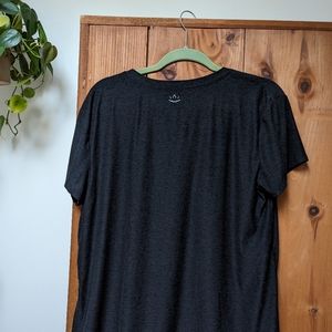 Beyond Yoga Featherweight Split up Long tee
